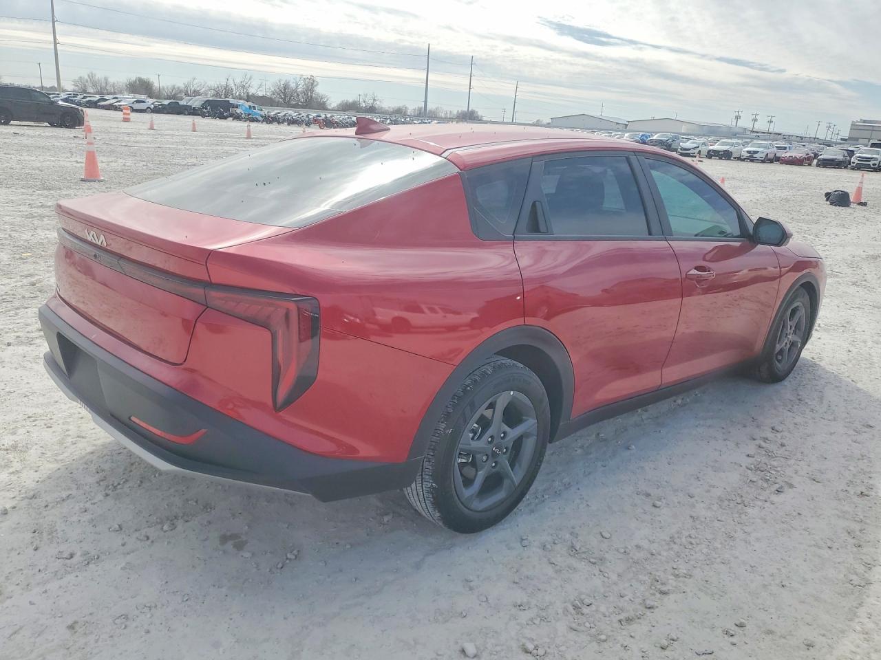 2025 KIA K4