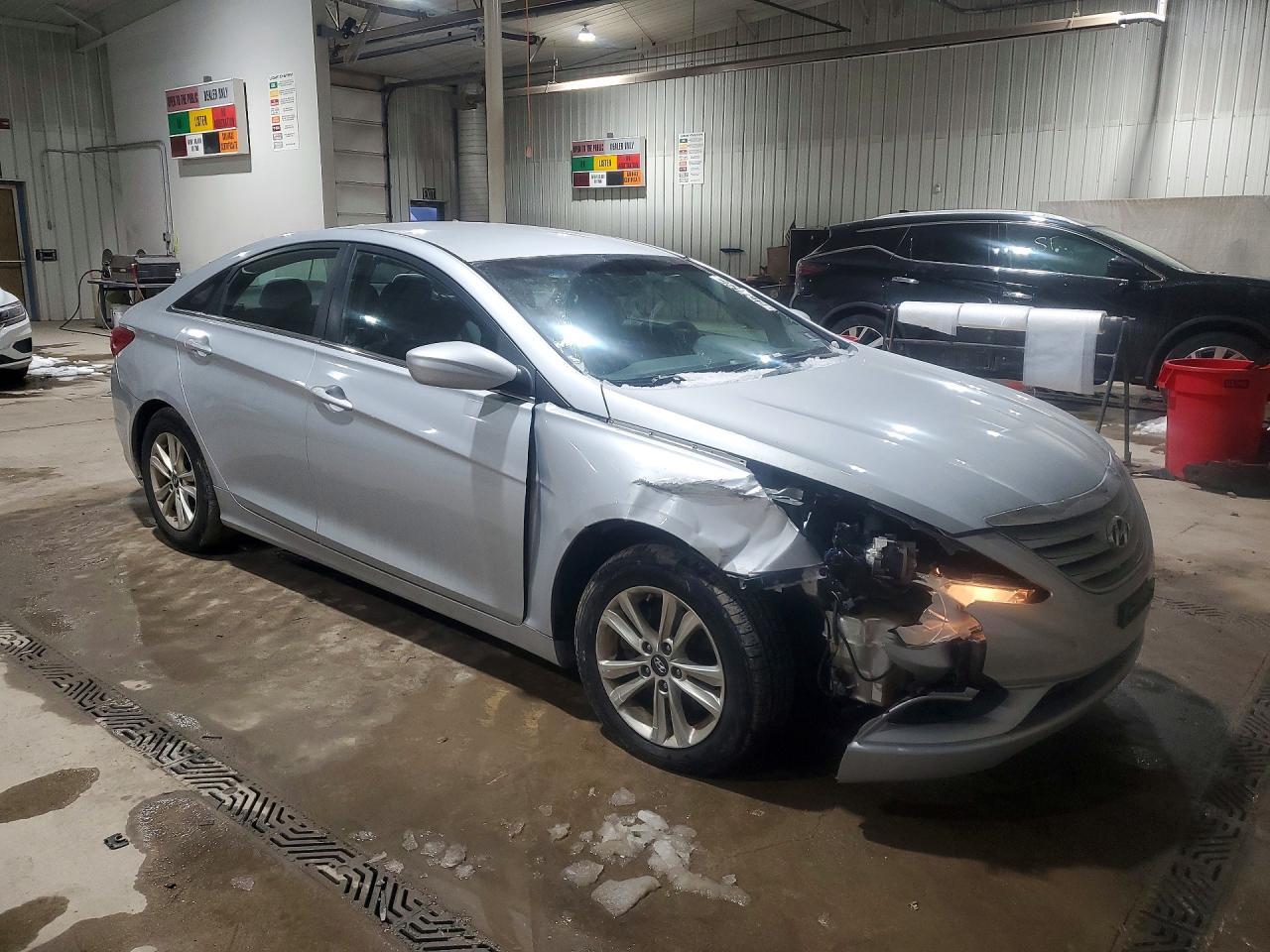 2012 HYUNDAI SONATA
