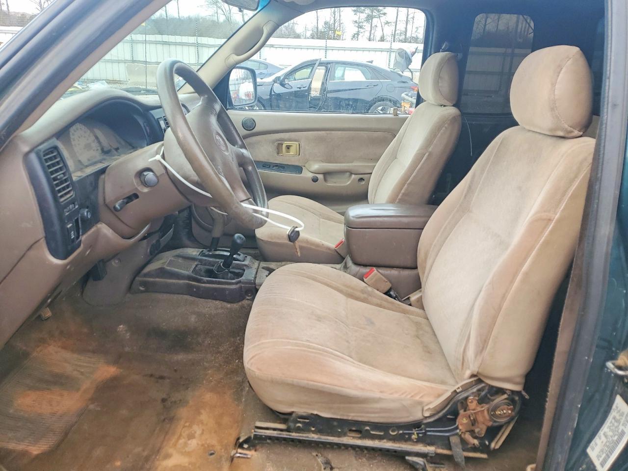 2001 TOYOTA TACOMA