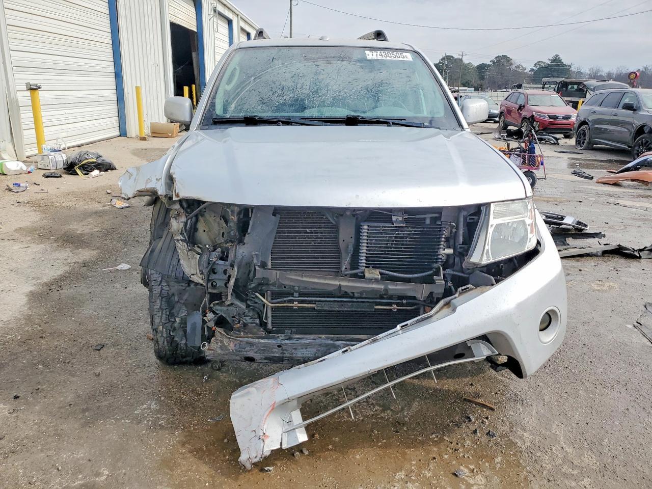 2012 NISSAN PATHFINDER