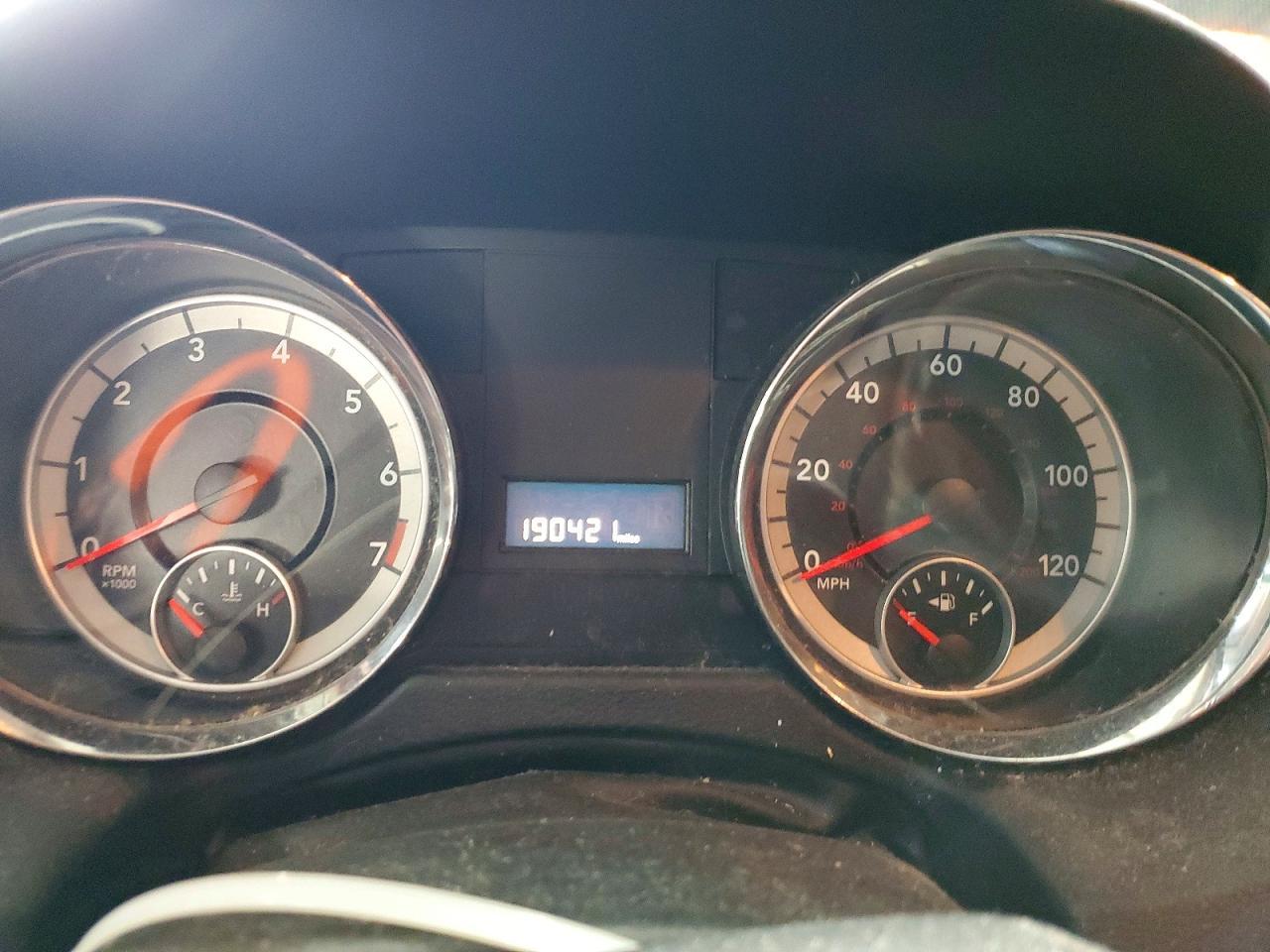 2014 DODGE GRAND CARAVAN