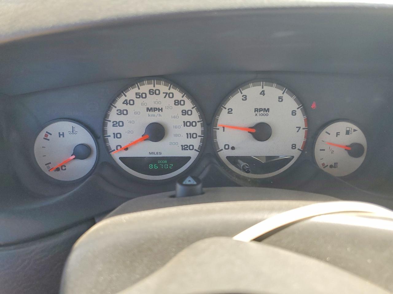 2004 DODGE Neon