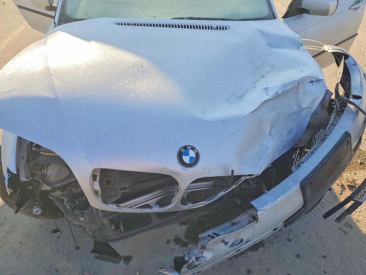 2002 BMW 3 SERIES