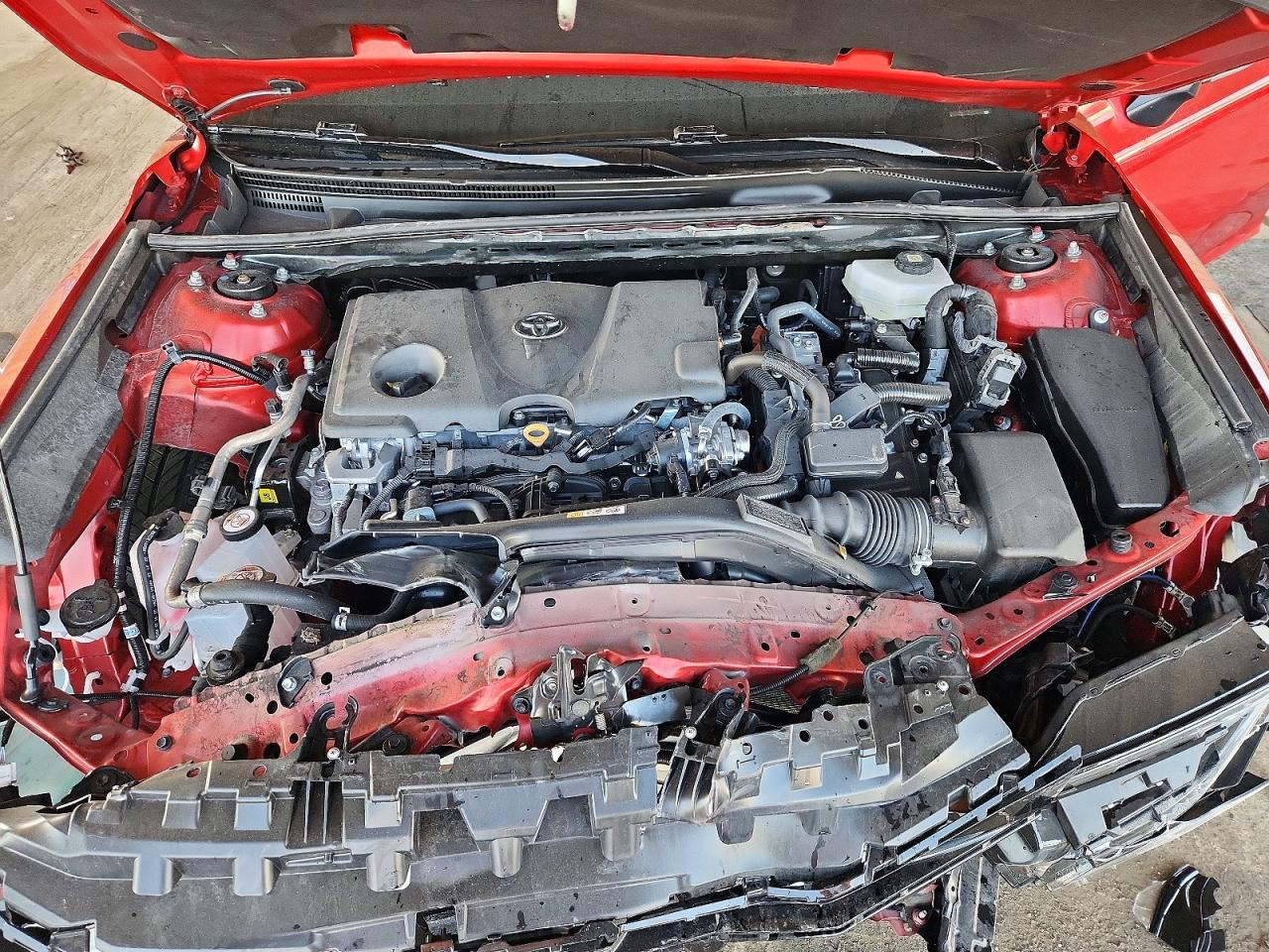 2025 TOYOTA CAMRY