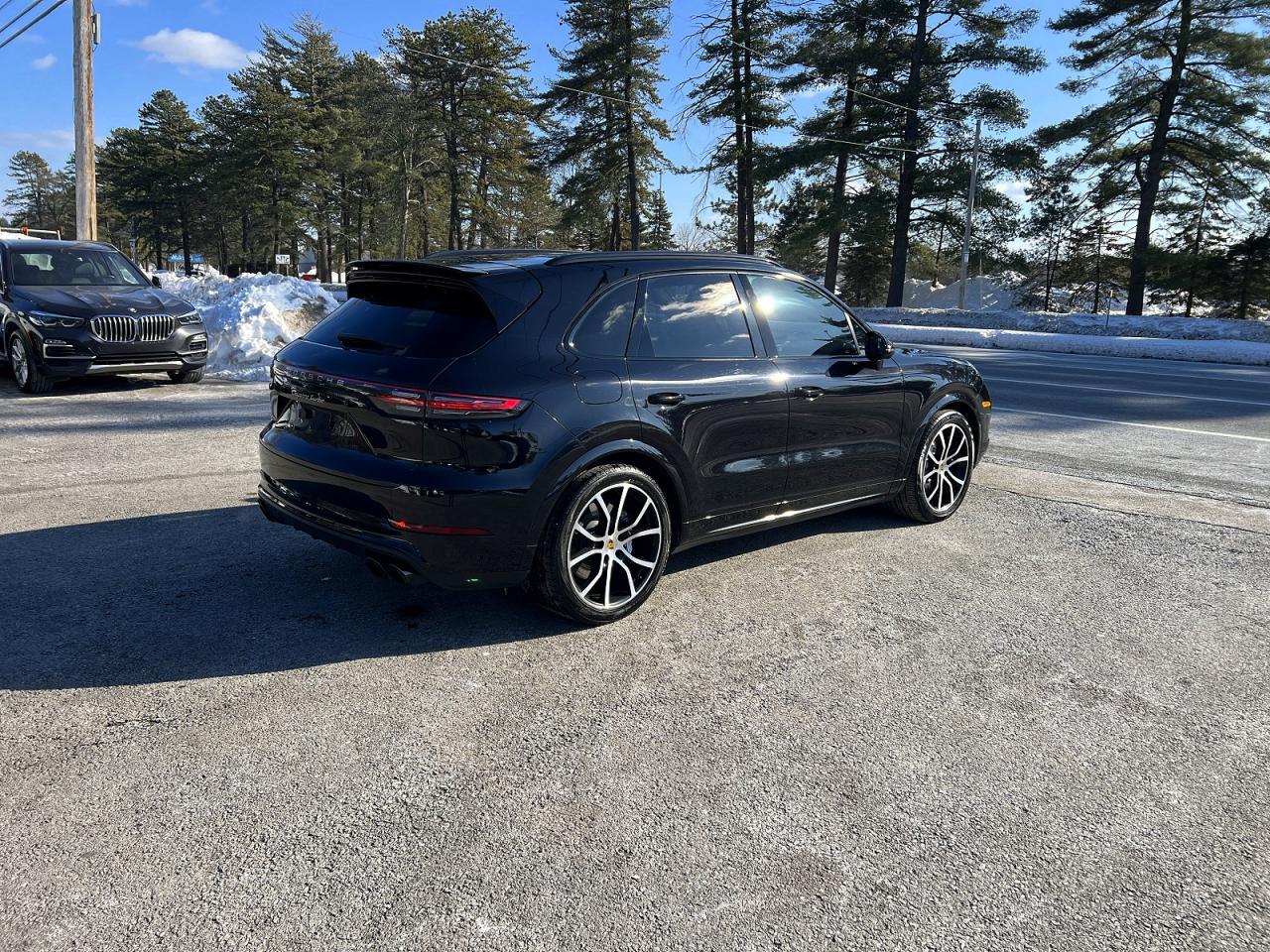 2019 PORSCHE CAYENNE