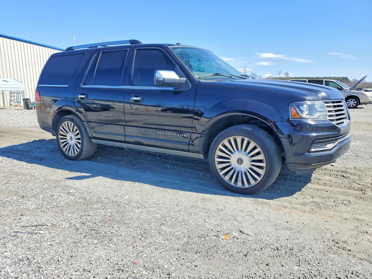 2017 LINCOLN Navigator