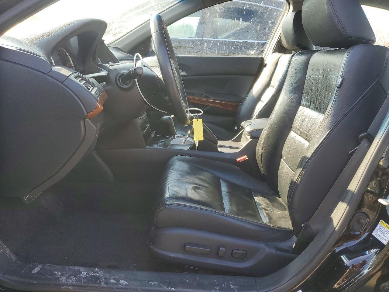 2011 HONDA ACCORD
