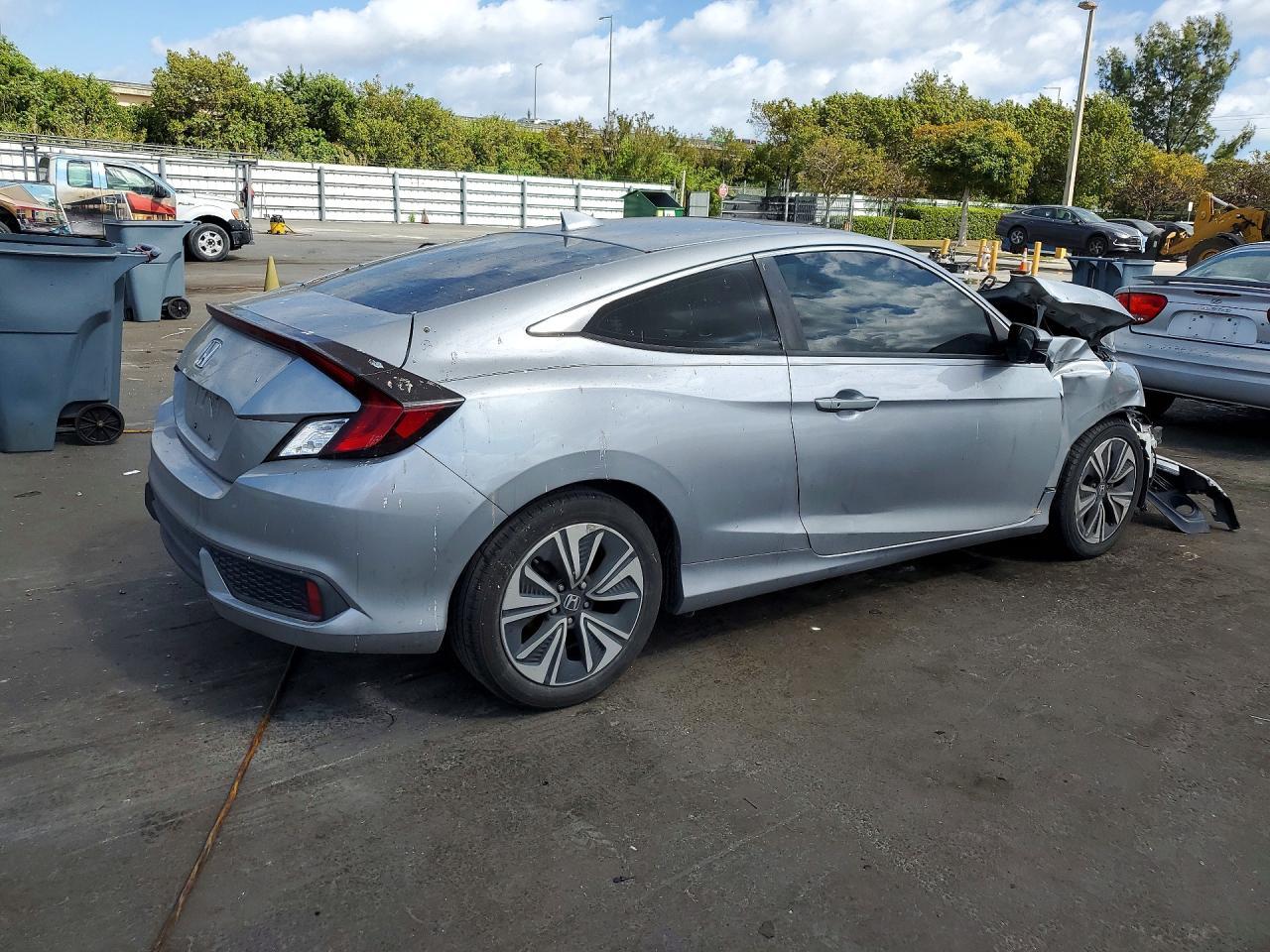 2017 HONDA CIVIC