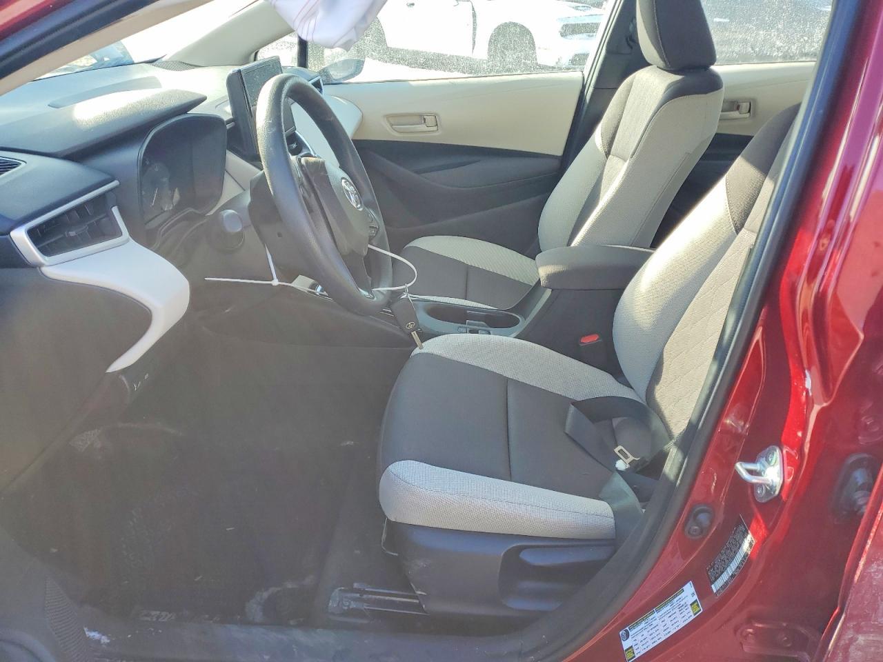 2025 TOYOTA COROLLA