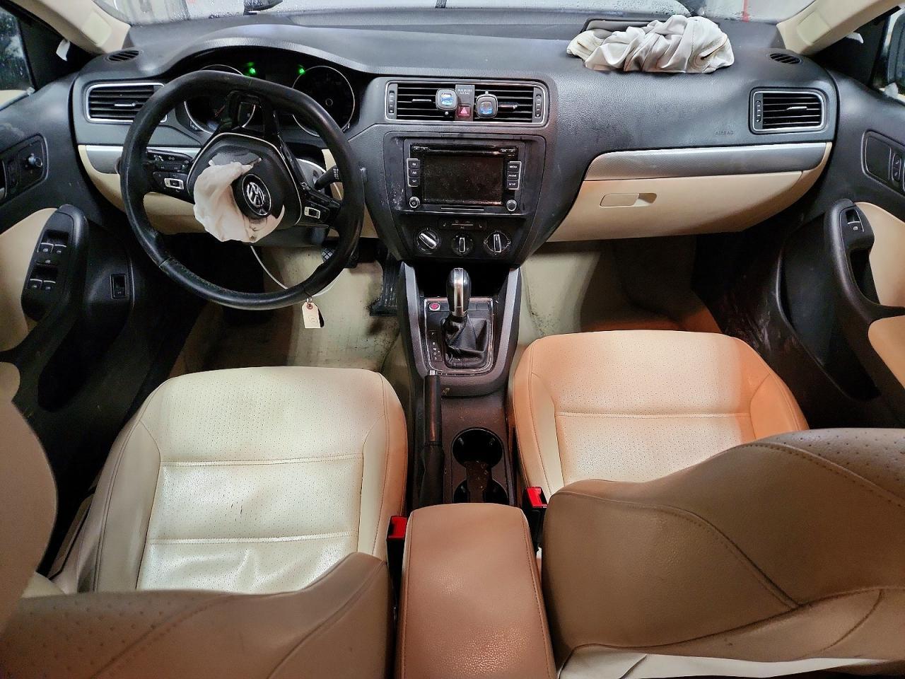 2015 VOLKSWAGEN JETTA