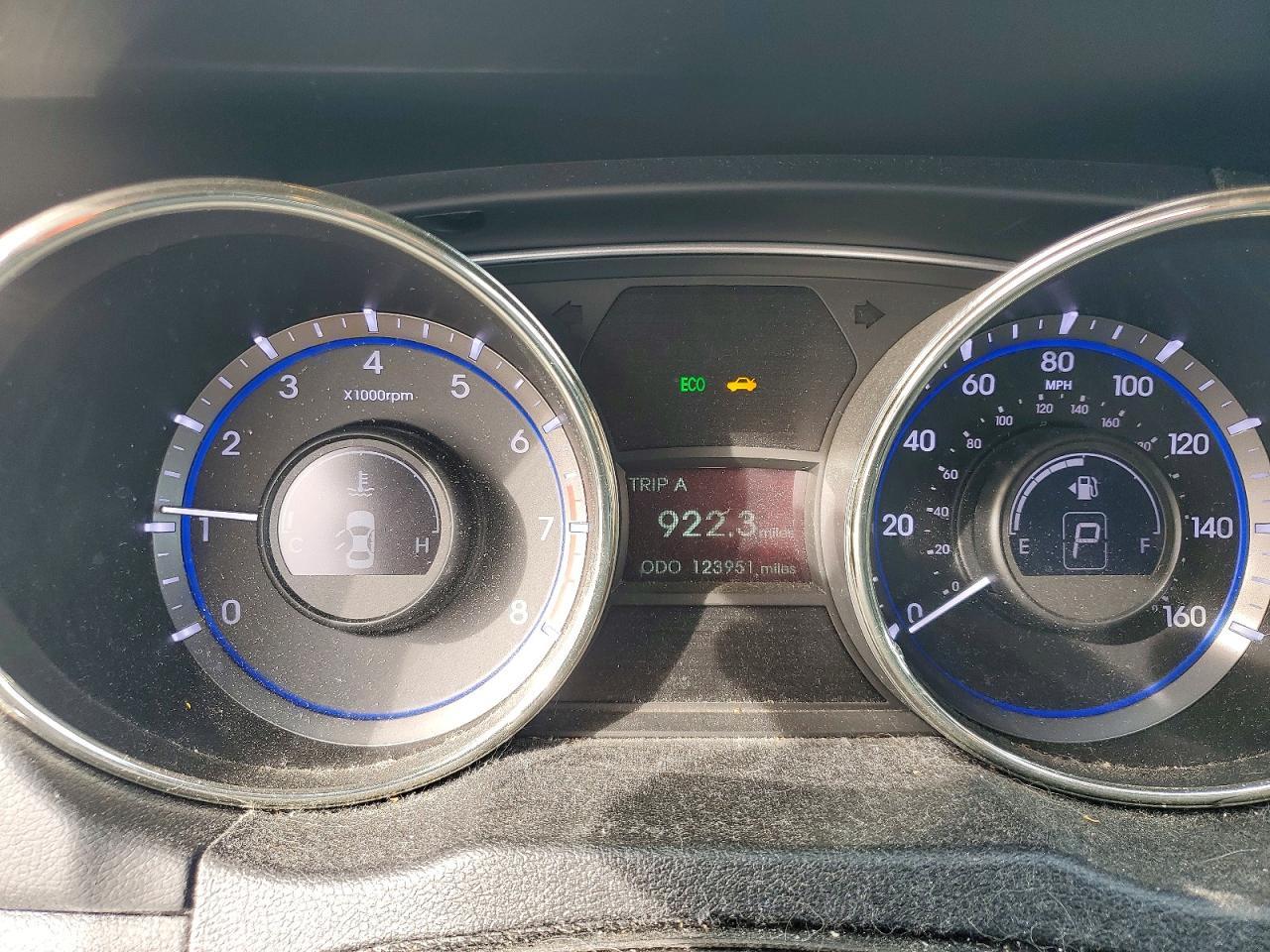 2012 HYUNDAI SONATA