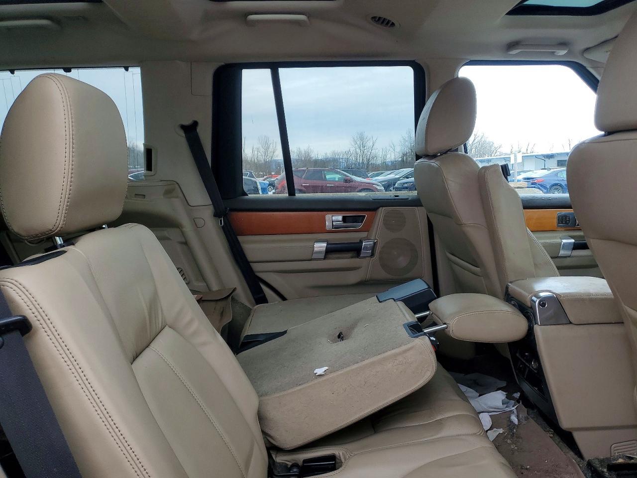 2010 LAND ROVER LR4