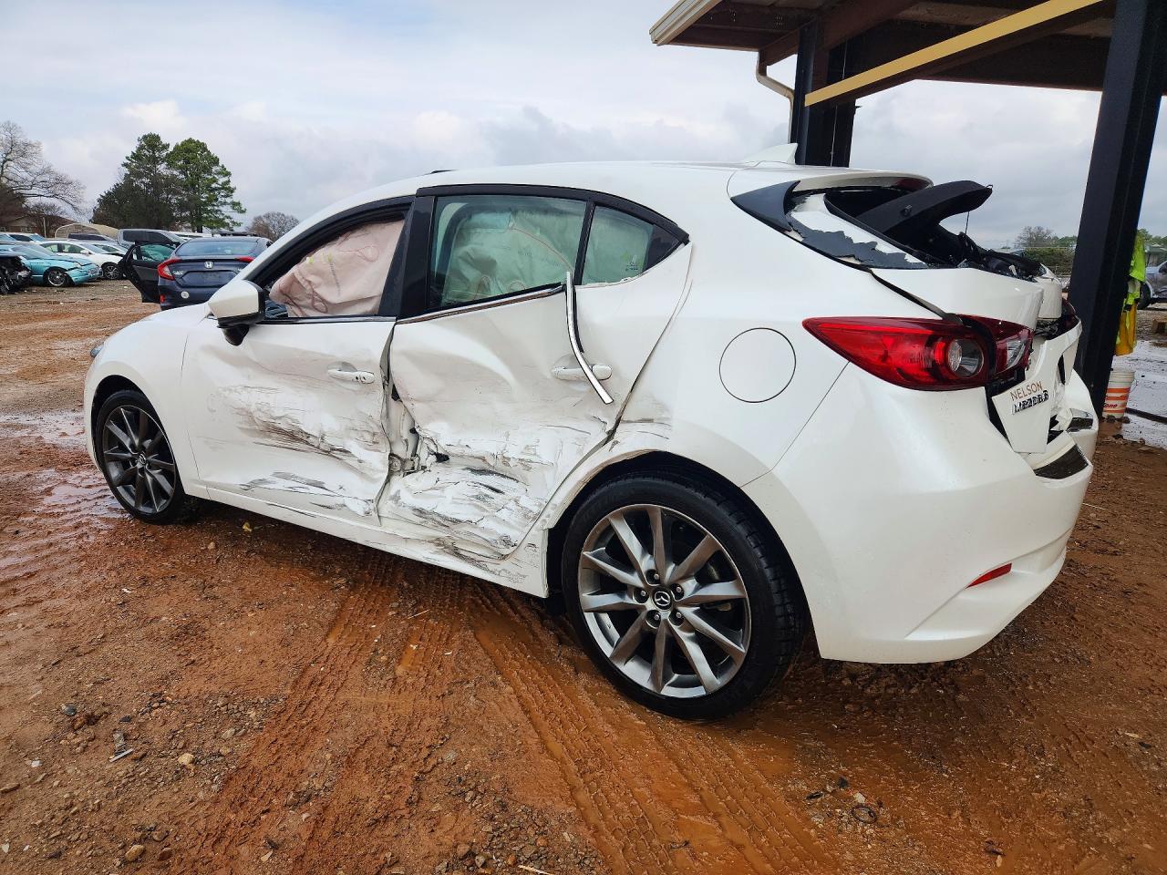 2018 MAZDA 3