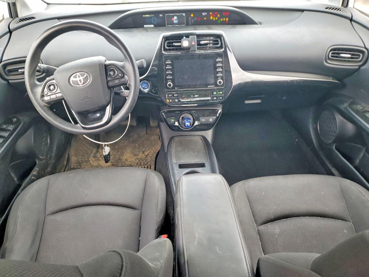 2022 TOYOTA PRIUS