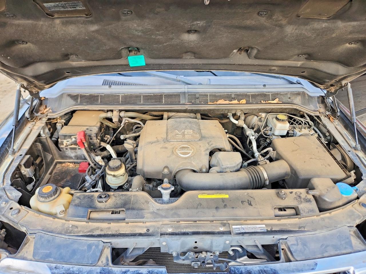 2011 NISSAN Titan