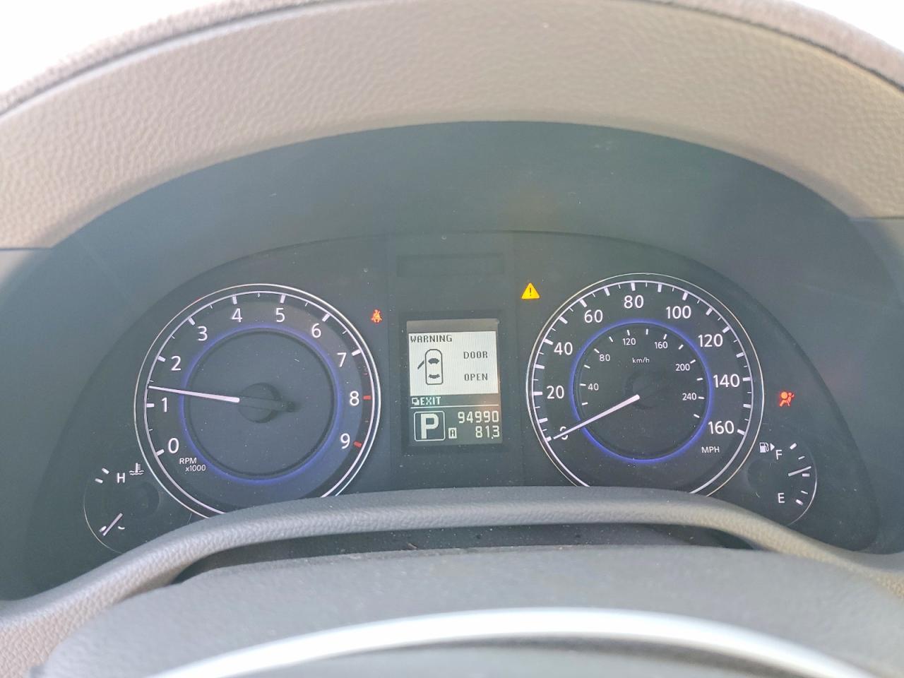 2011 INFINITI G37