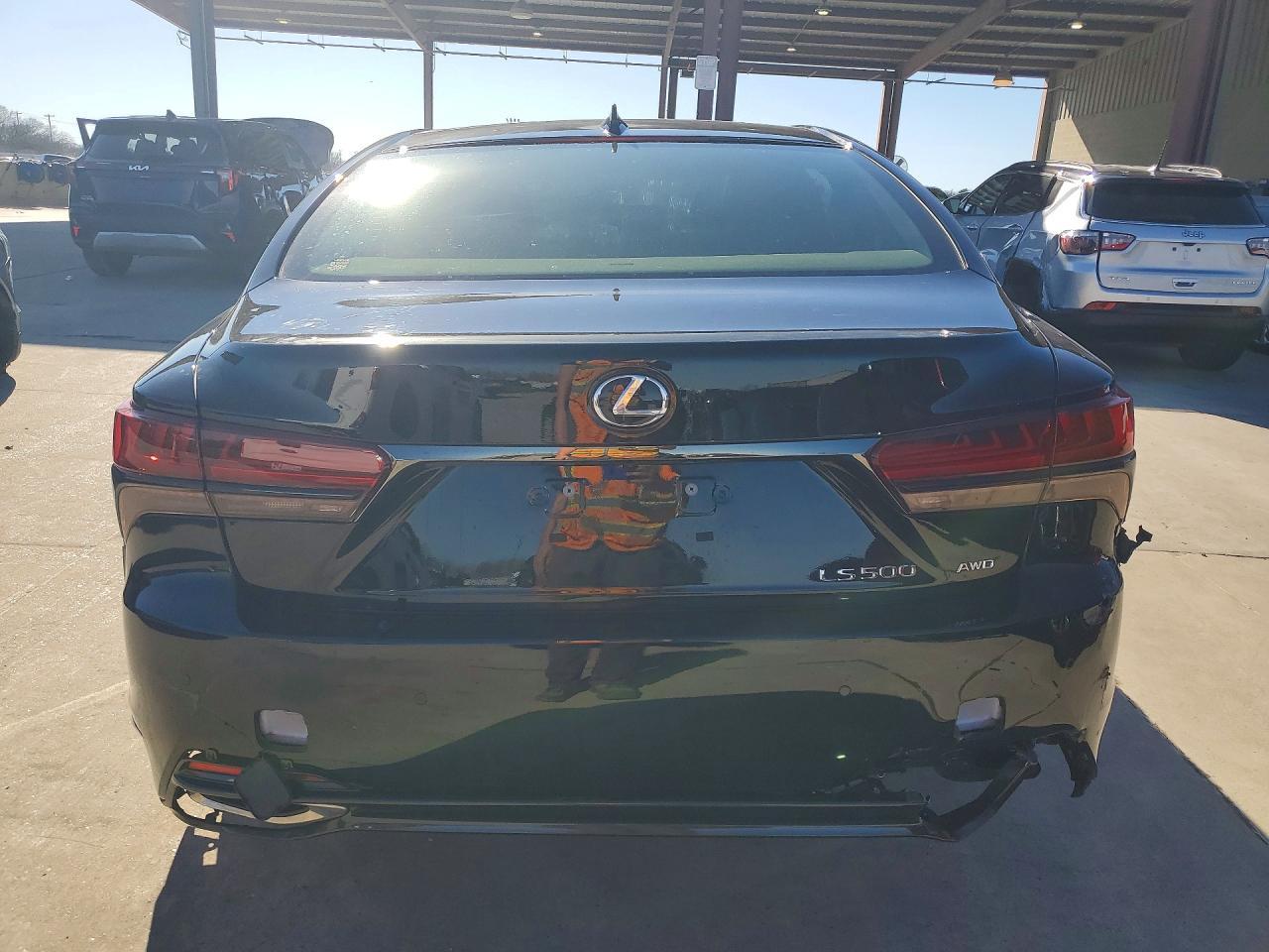 2025 LEXUS LS 500