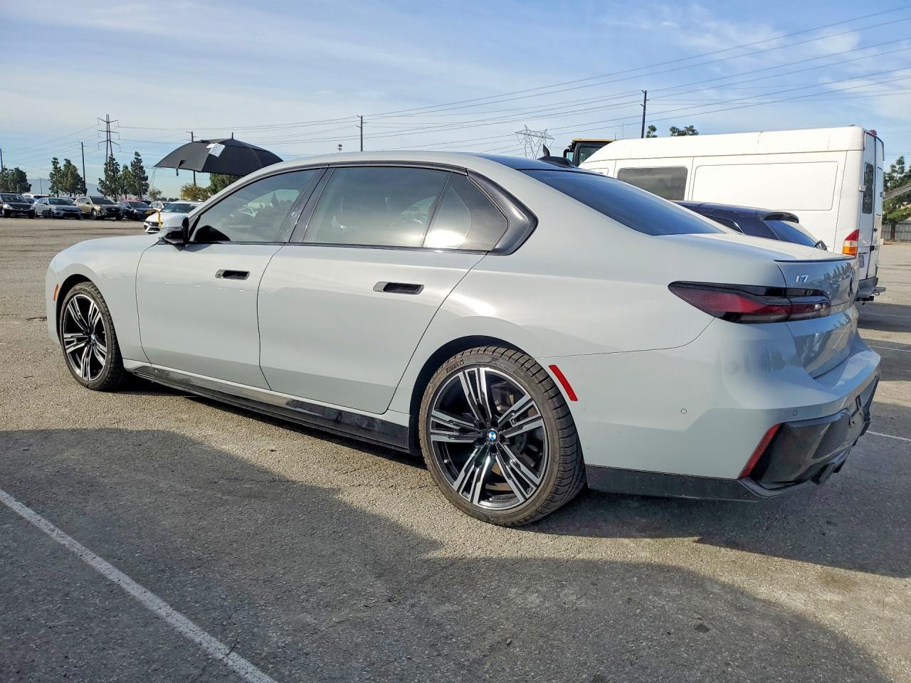 2024 BMW i7