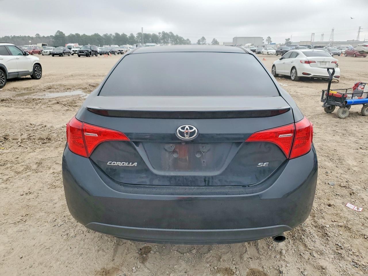 2018 TOYOTA COROLLA