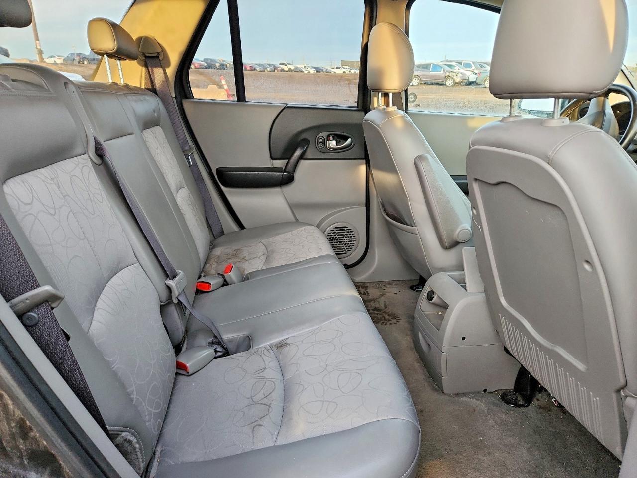2005 SATURN Vue