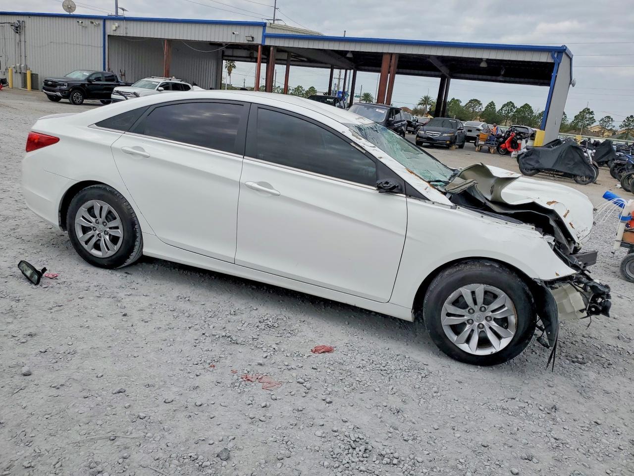 2012 HYUNDAI SONATA