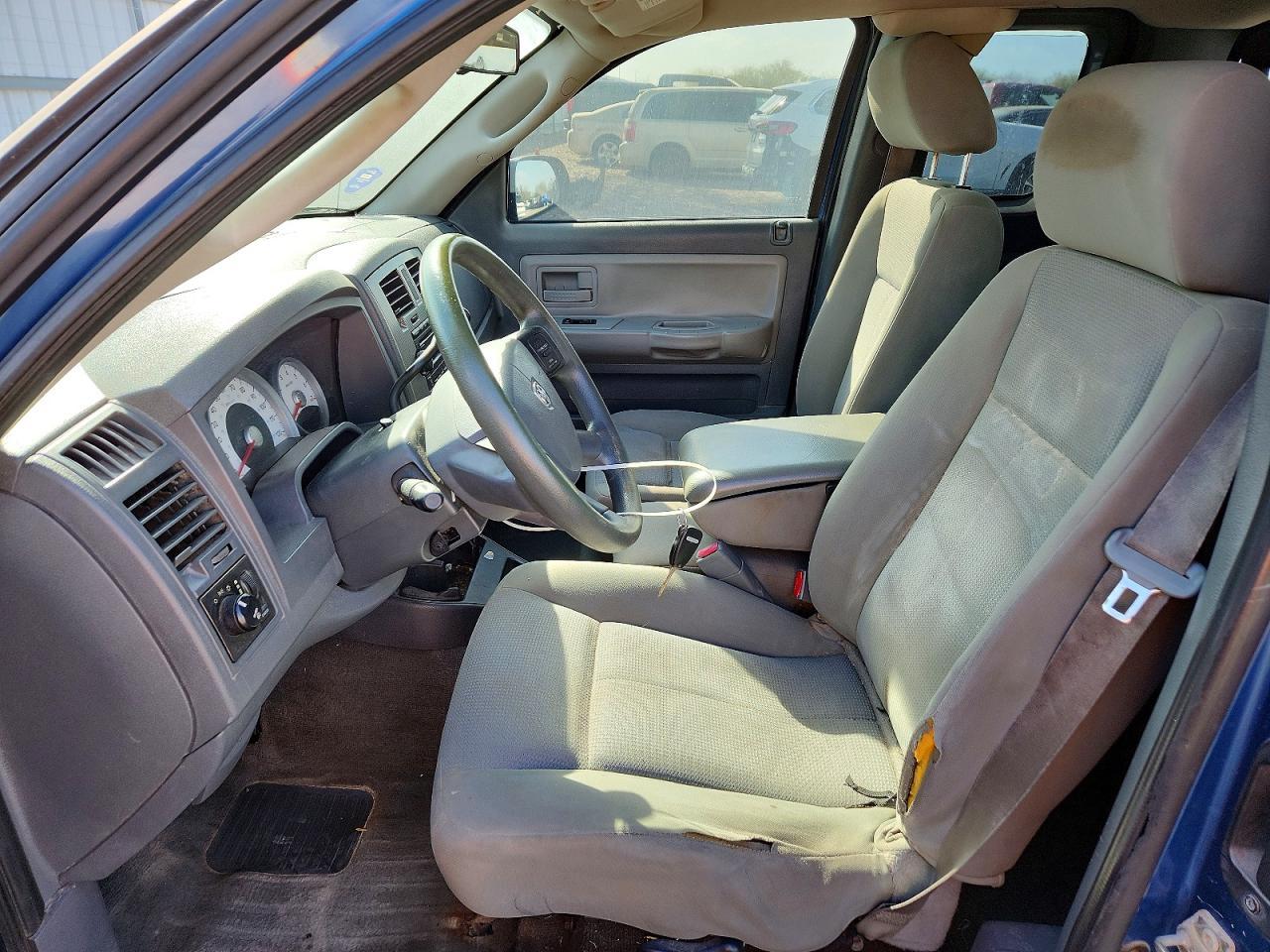 2006 DODGE Dakota