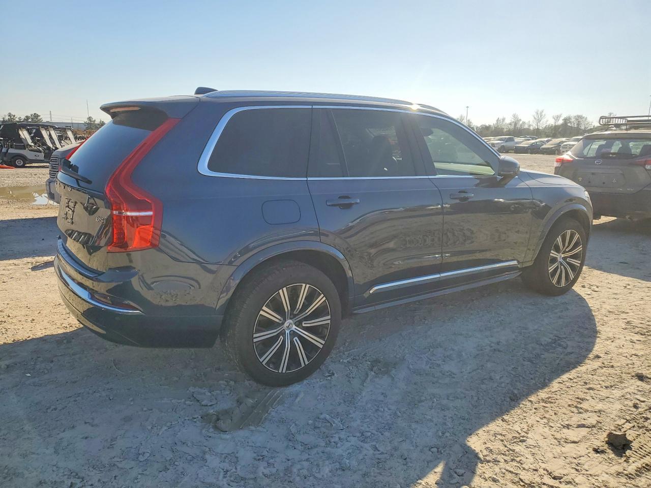 2025 VOLVO XC90