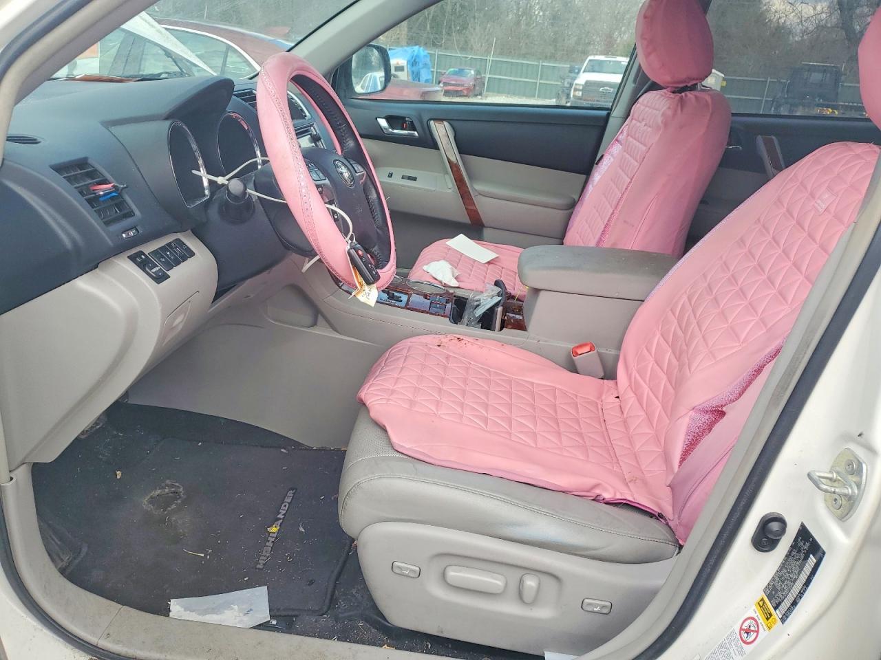 2013 TOYOTA HIGHLANDER