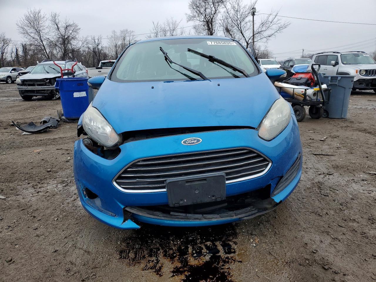 2015 FORD Fiesta