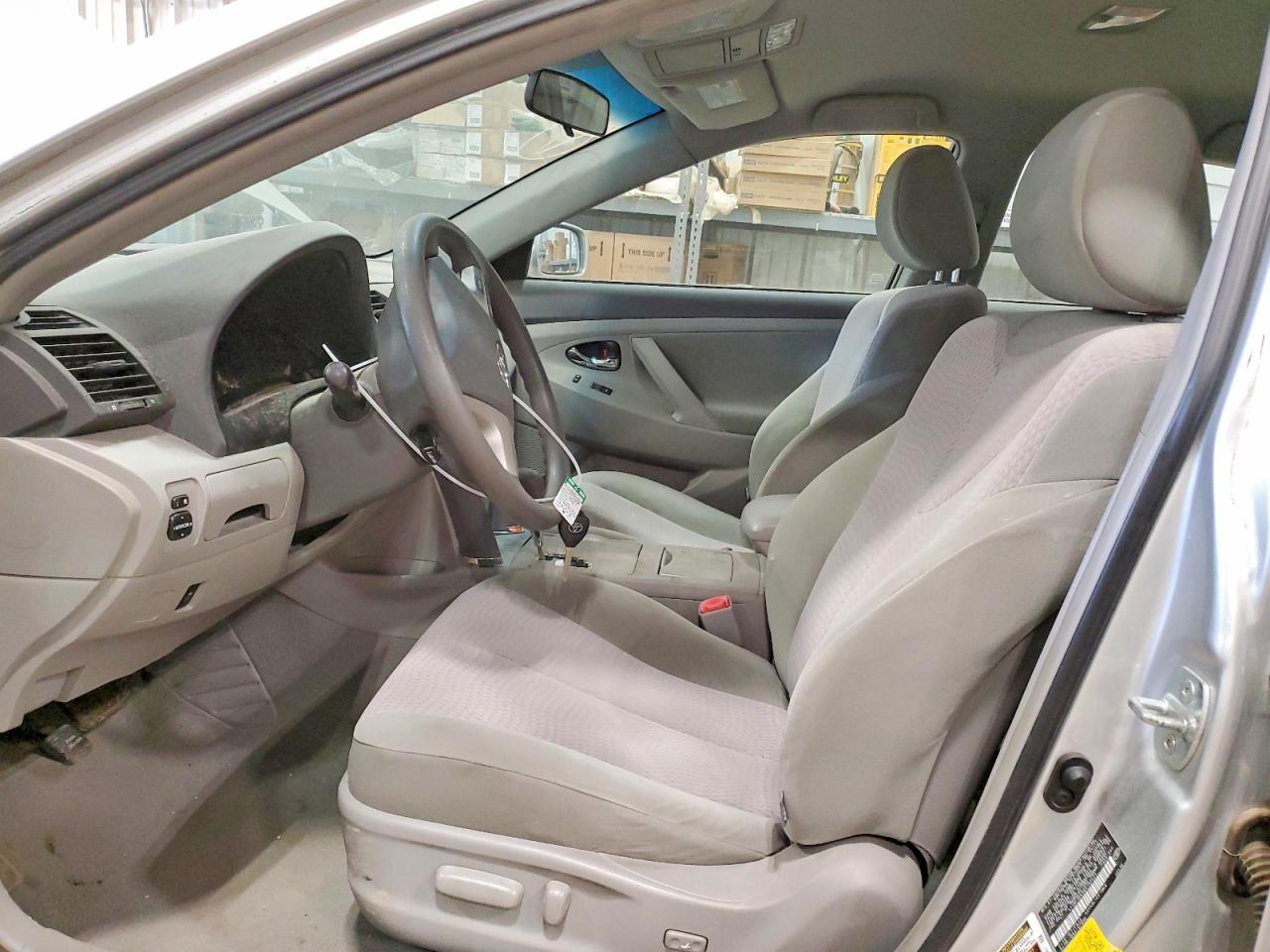 2011 TOYOTA CAMRY