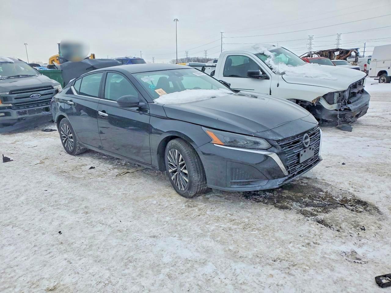 2025 NISSAN ALTIMA