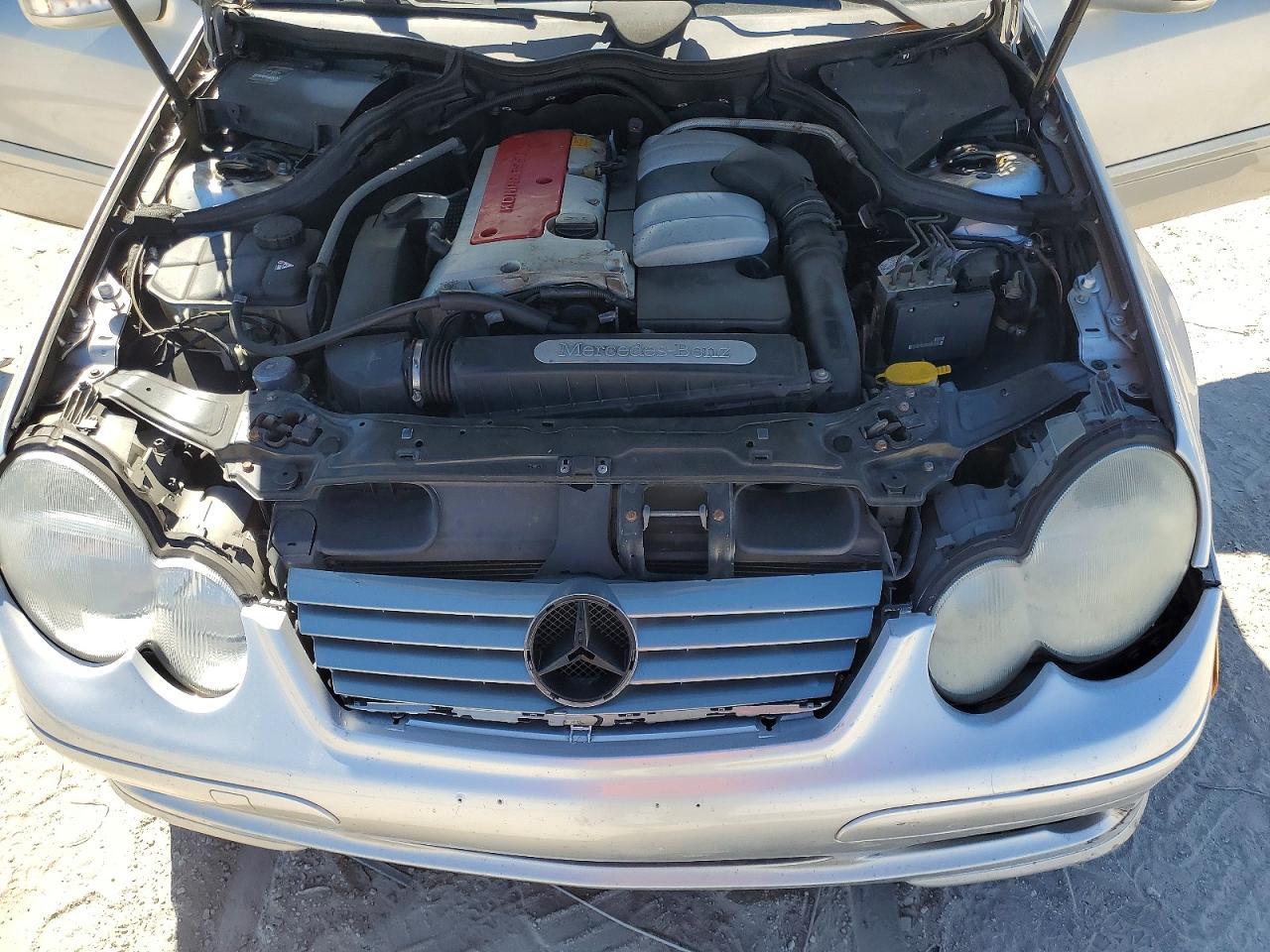 2002 MERCEDES-BENZ C-CLASS