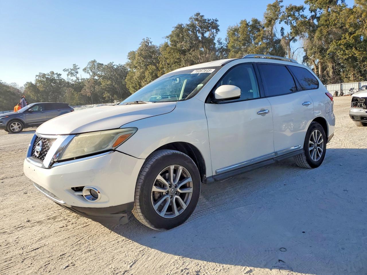 2013 NISSAN PATHFINDER