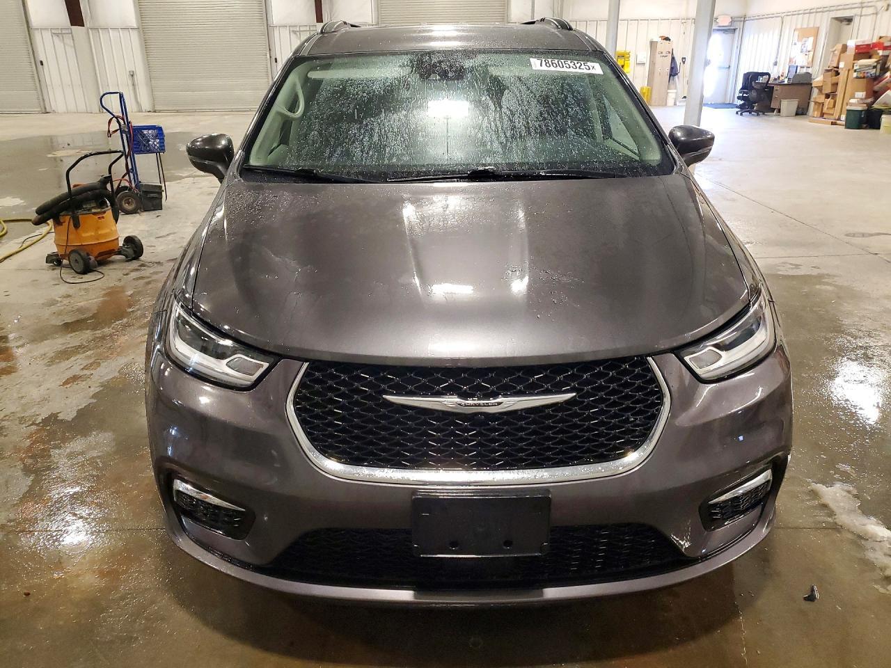 2022 CHRYSLER Pacifica