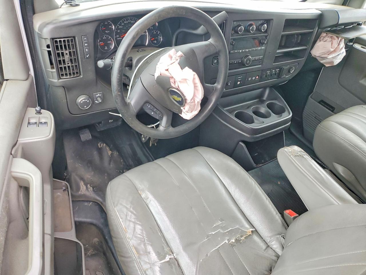 2018 CHEVROLET EXPRESS 2500