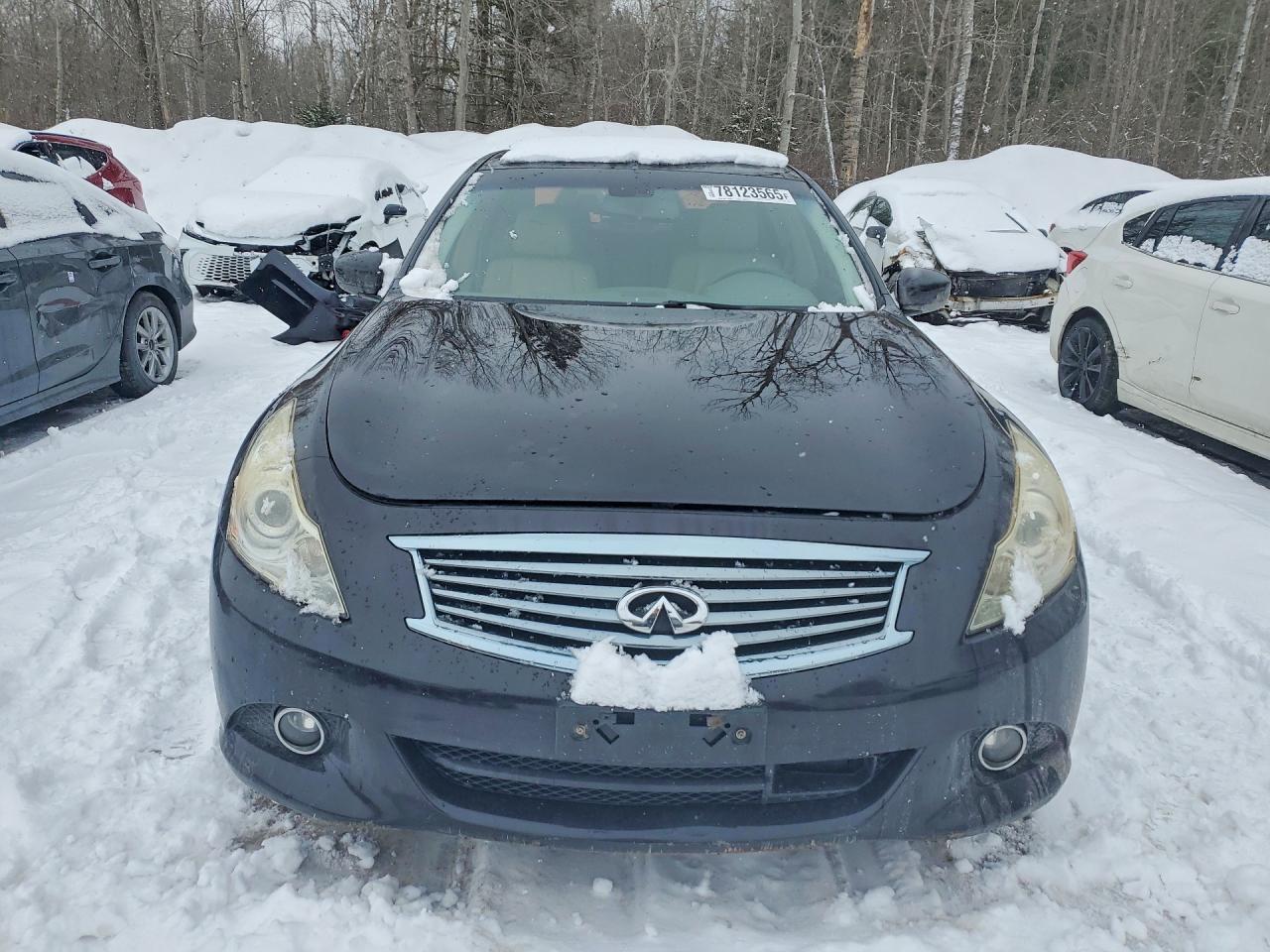 2011 INFINITI G37