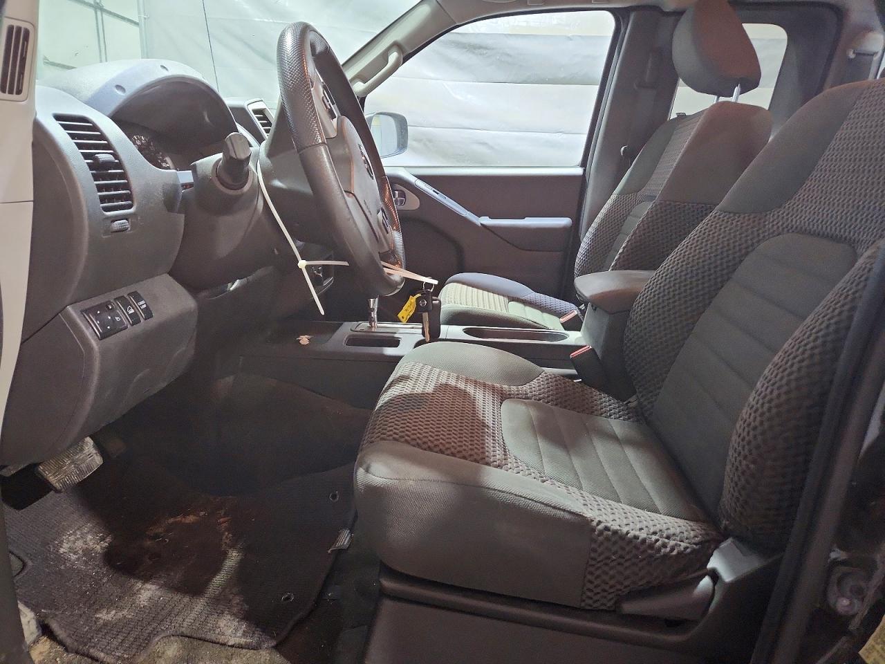 2015 NISSAN Frontier