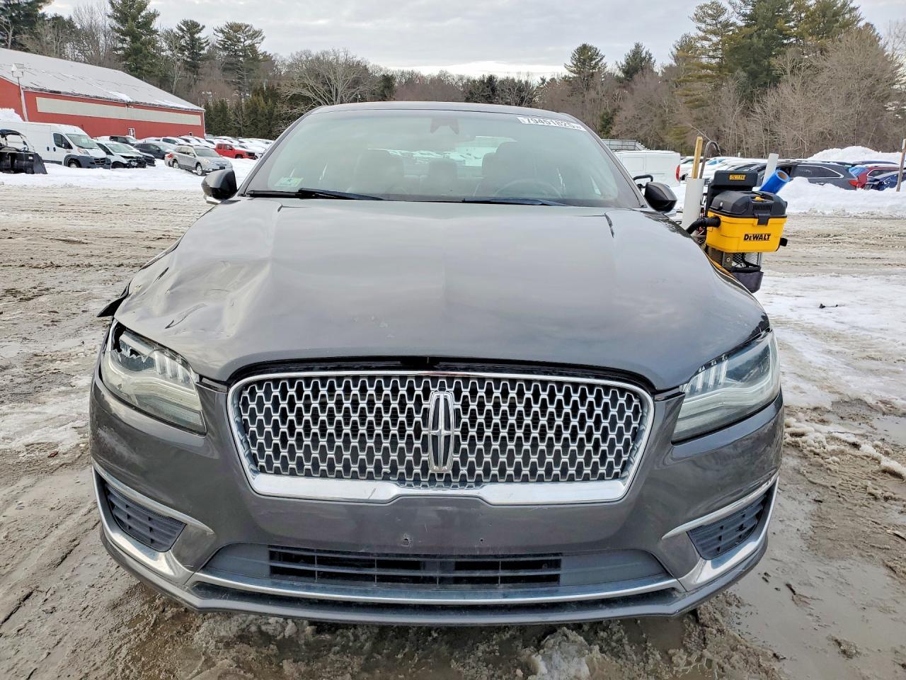 2017 LINCOLN MKZ