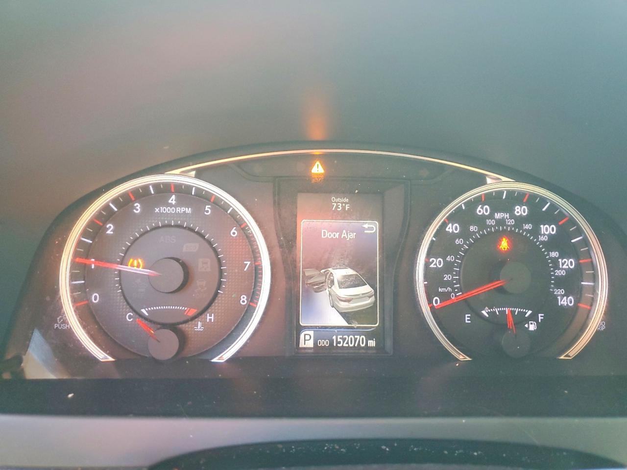 2016 TOYOTA CAMRY