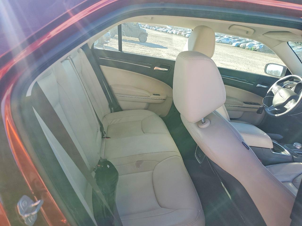 2016 CHRYSLER 300
