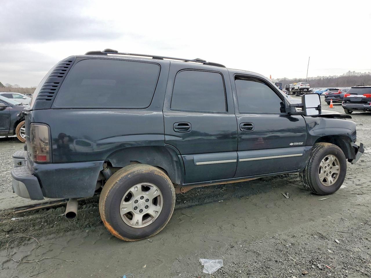 2003 CHEVROLET Tahoe