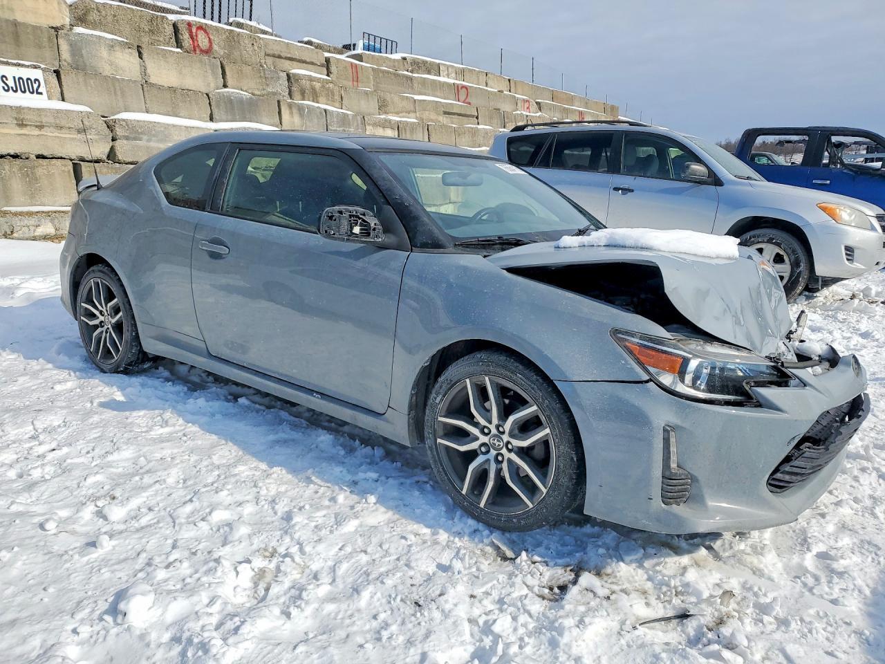 2015 TOYOTA SCION
