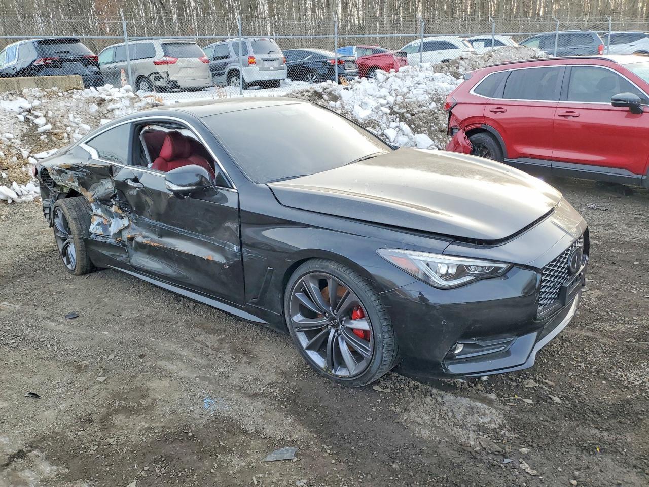 2017 INFINITI Q60