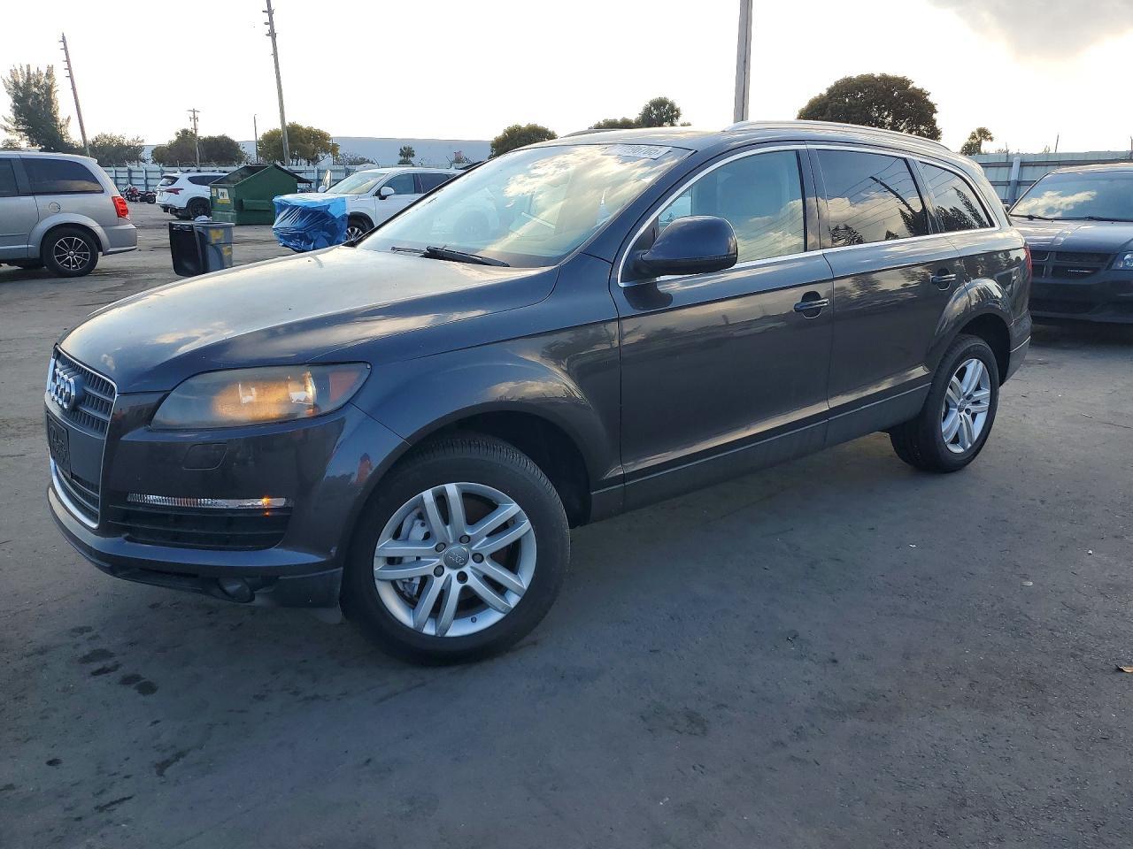2009 AUDI Q7