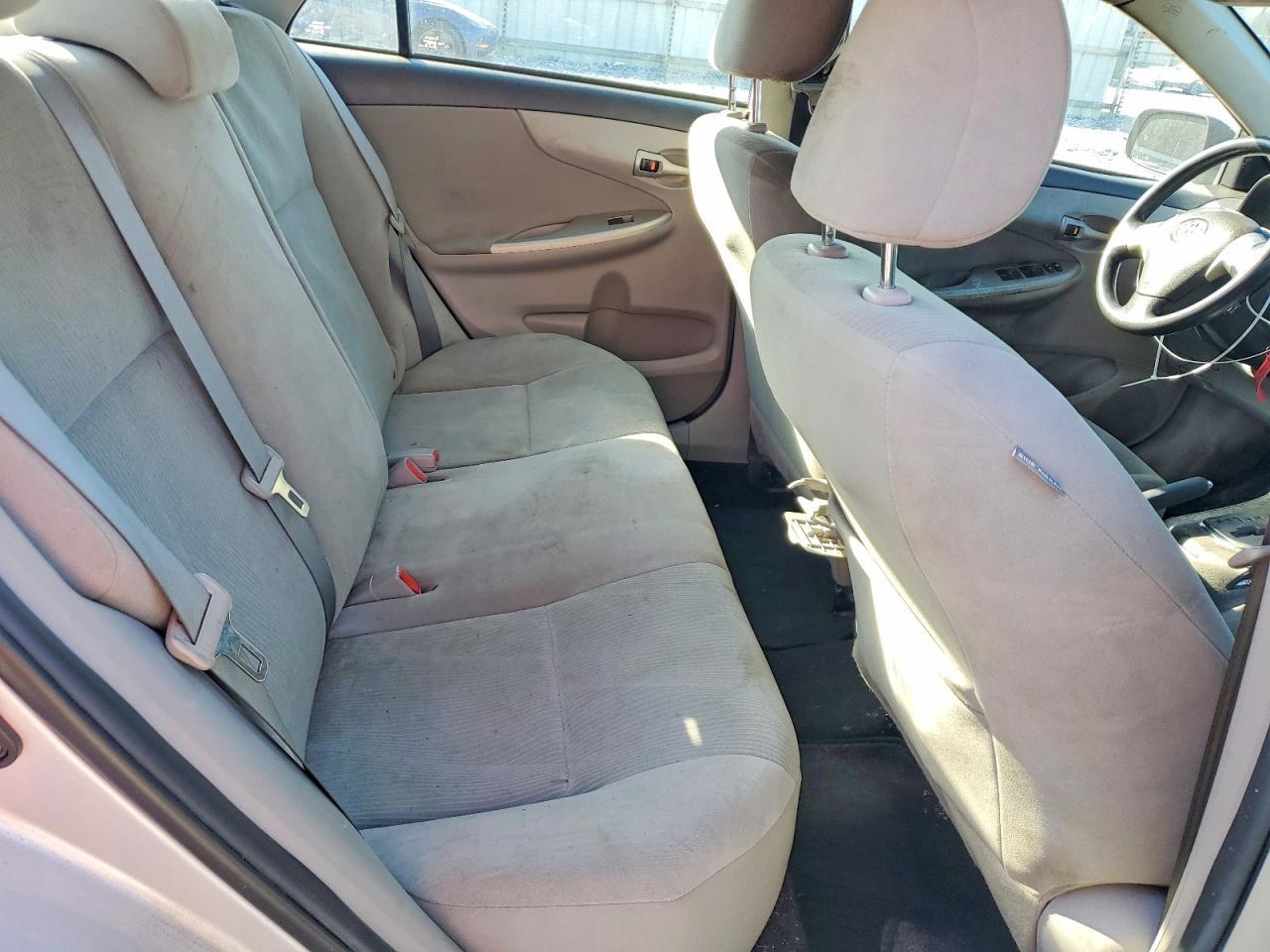 2012 TOYOTA COROLLA
