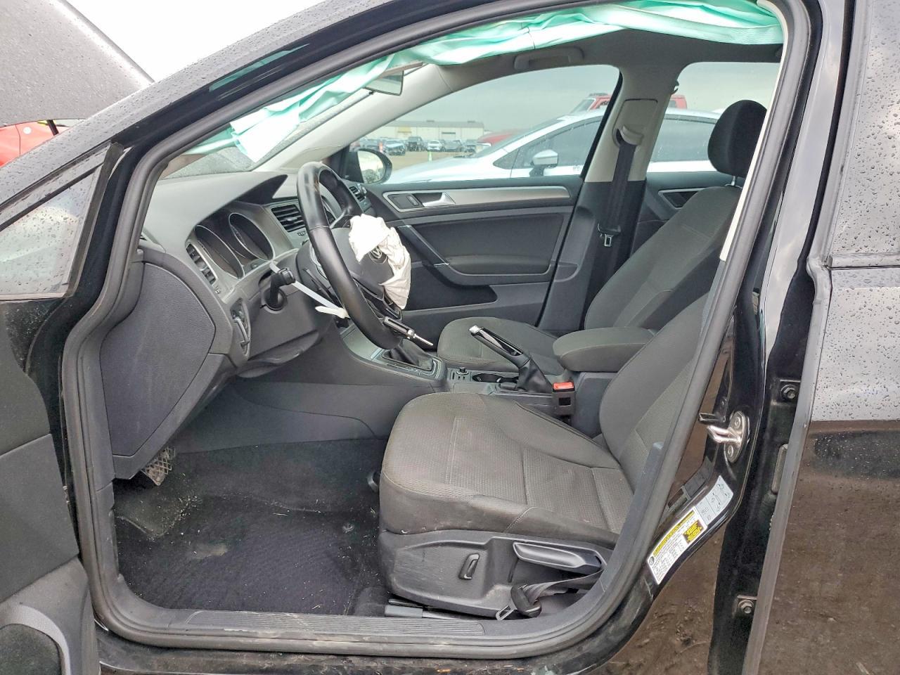 2017 VOLKSWAGEN GOLF