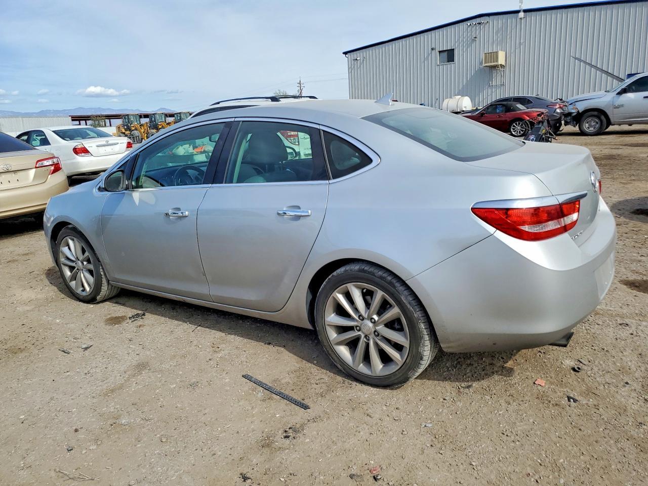 2013 BUICK VERANO