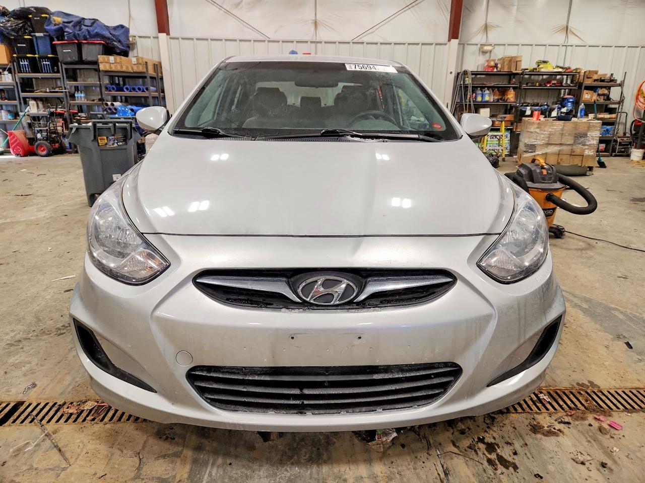 2013 HYUNDAI ACCENT