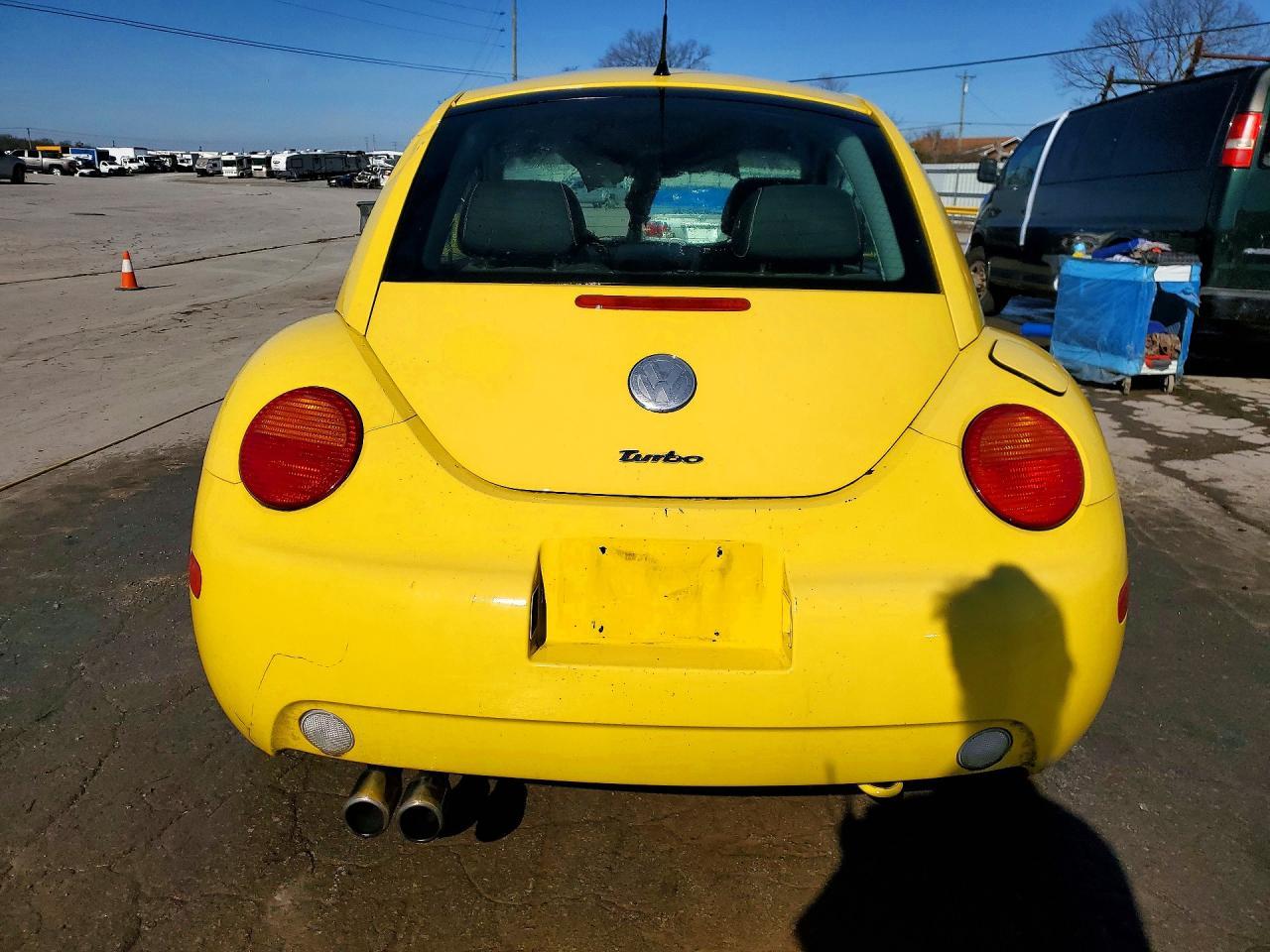 2002 VOLKSWAGEN Beetle