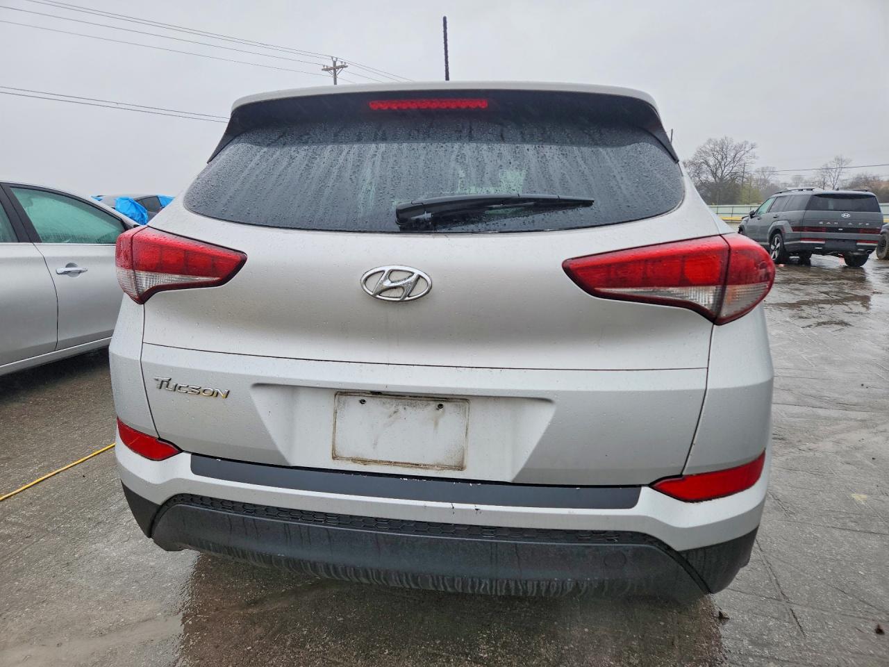 2016 HYUNDAI TUCSON